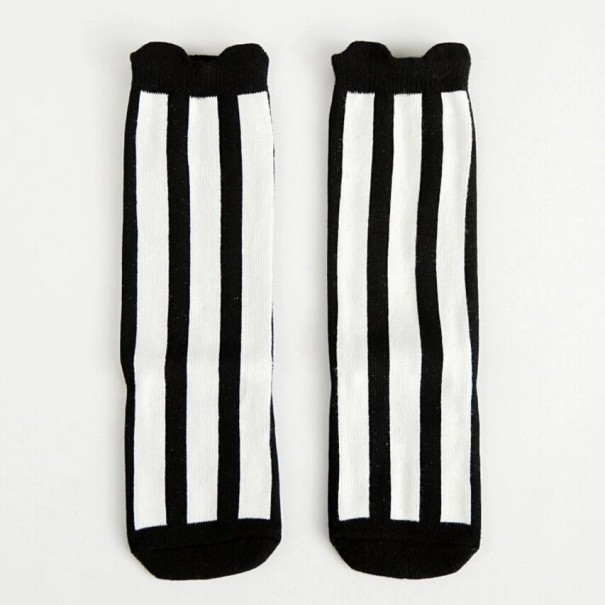 Schwarz-weiße Mädchensocken 0-1 Jahr 1