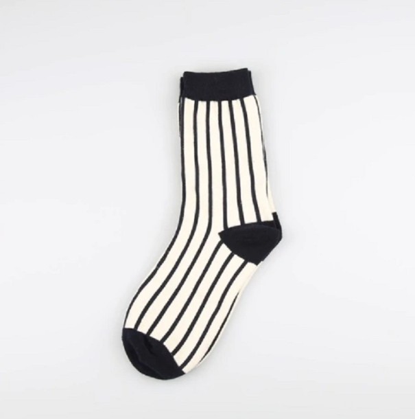 Schwarz-weiße Socken 3