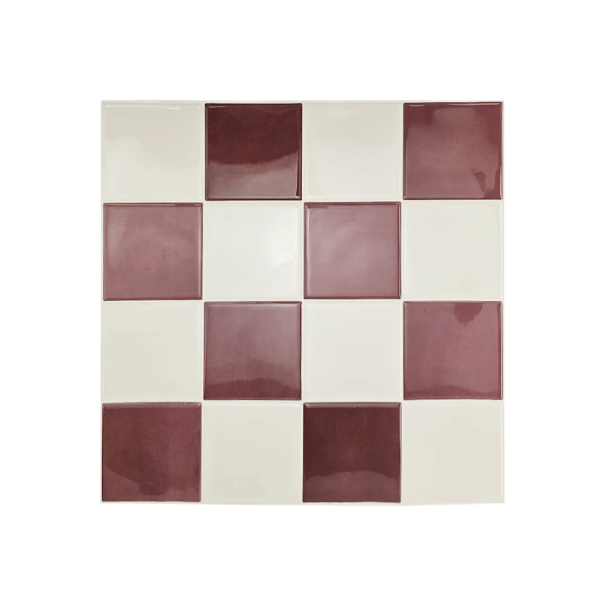 Selbstklebende Wandfliesen 10 Stück mit den Maßen 26,7 x 26,7 cm im Schachbrettmuster für Küche und Bad mit glänzender 3D-Oberfläche rot