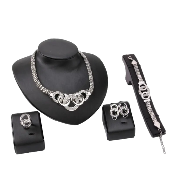 Set da donna collana, bracciale, anello e orecchini con anelli argento