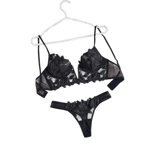 Set de lenjerie pentru femei, sutien cu decupaj în V între cupe și flori brodate și tanga cu broderie florală și laterale din plasă negru S
