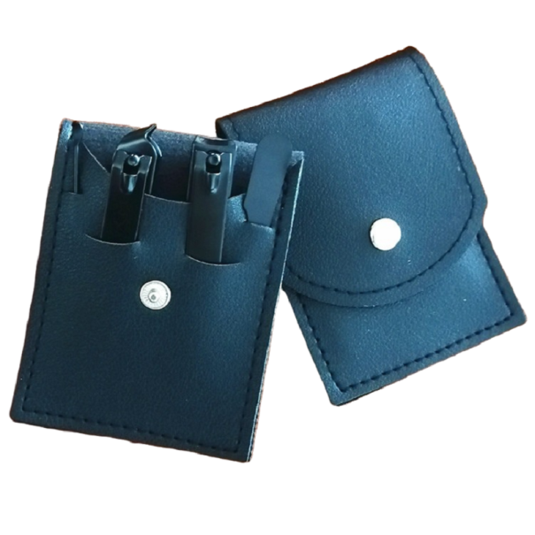 Set di manicure 4 pezzi nero