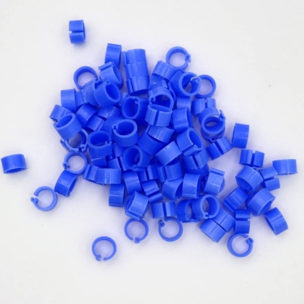 Set van 100 stuks kleurrijke vogelpootringen van 8 mm Kunststof clips voor het ringen van duiven, papegaaien en pluimvee Vogelidentificatietags donkerblauw