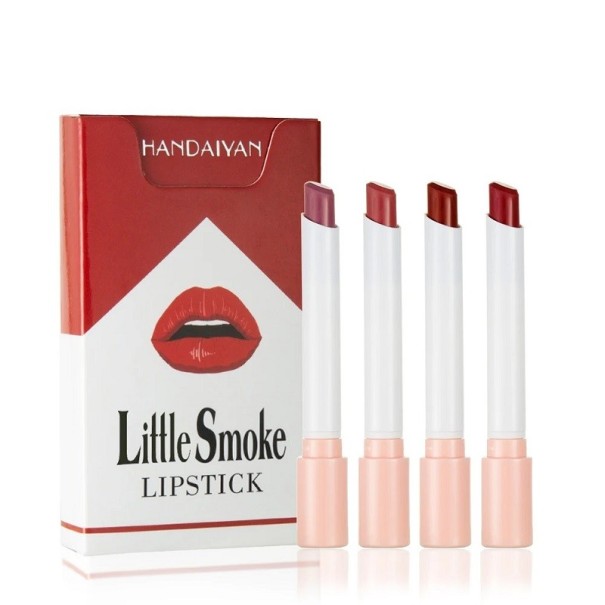Set van 4 matte, waterdichte lipsticks Intense pigmentatie Romige textuur Fluweelzacht effect Vlekbestendig Sigarettendoosje