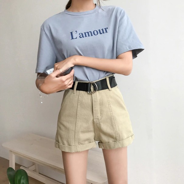 Shorts pour femmes Kara beige XS