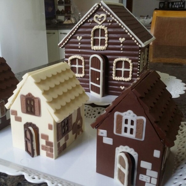 Silicone Moulds Gingerbread Cottage 2 pcs 1
