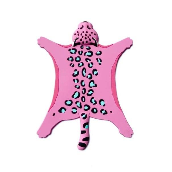 Silikónová podložka pod hrnček s motívom leoparda protisklzová žiaruvzdorná izolovaná podložka 11,5 × 15,5 cm silikónové prestieranie ružová