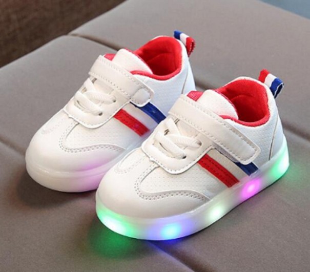 Självlysande sneakers för barn A363 röd 27
