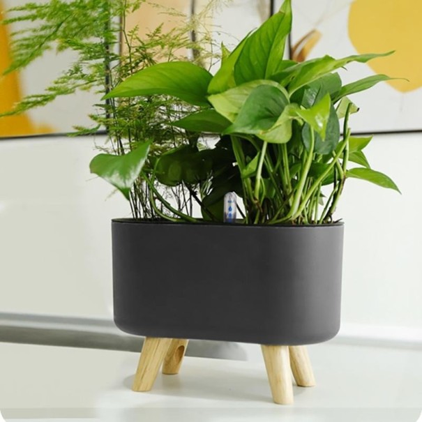 Självvattnande blomkruka H898