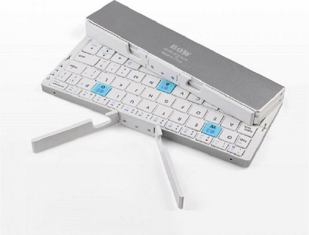 Skládací bezdrátová klávesnice s myší stříbrná