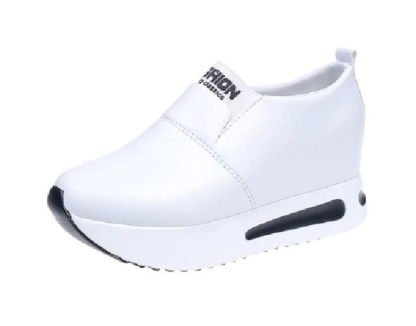 Skórzane buty damskie na platformie biały 36