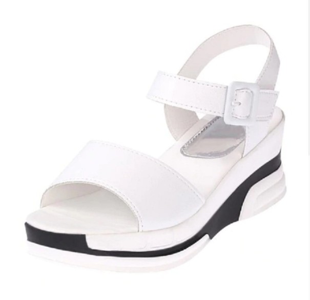 Skórzane sandały damskie biały 35