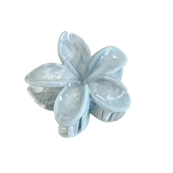 Skřipec do vlasů Květina 7 cm Dámská dekorativní spona Květinový vlasový klip Pevný plastový skřipec Elegantní doplněk účesu modrá
