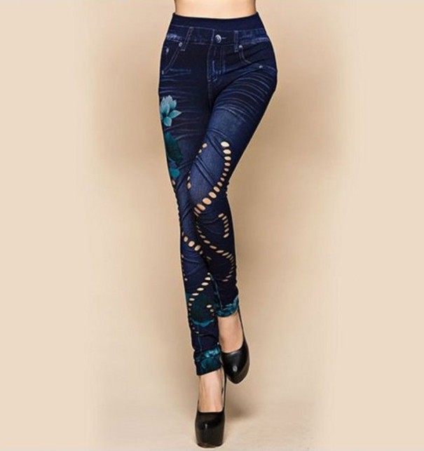 Smukke damejeans med huller, universal størrelse J699 2