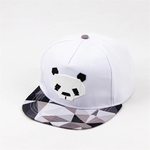 Snapback s pandou biela