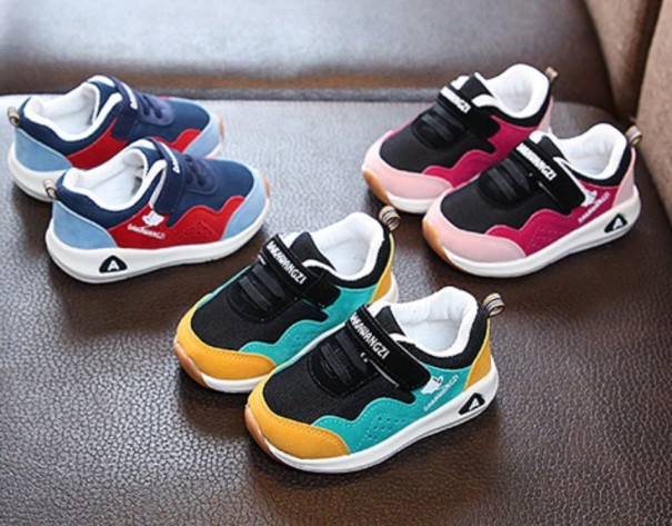 Sneakers för barn A289