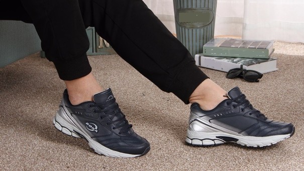 Snygga sneakers A443