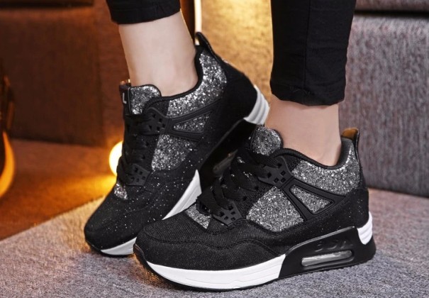 Snygga sneakers för dam Camila J1778