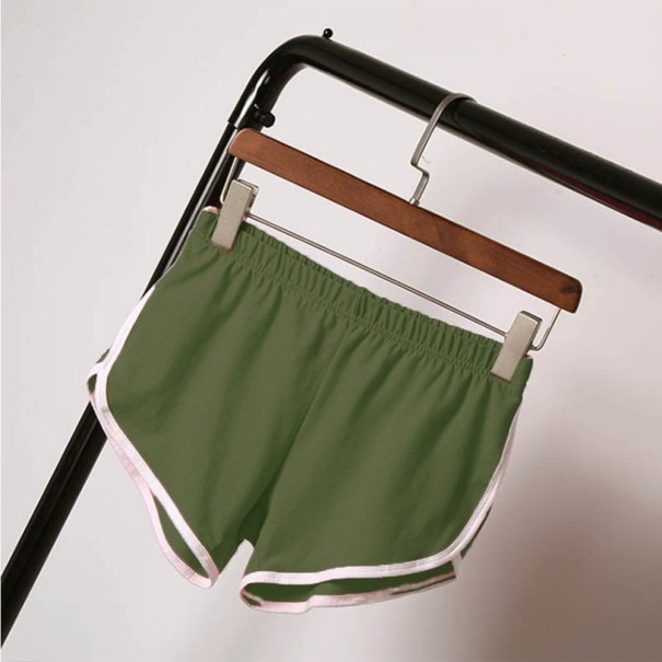 Snygga sommarshorts för kvinnor J3016 grön XS