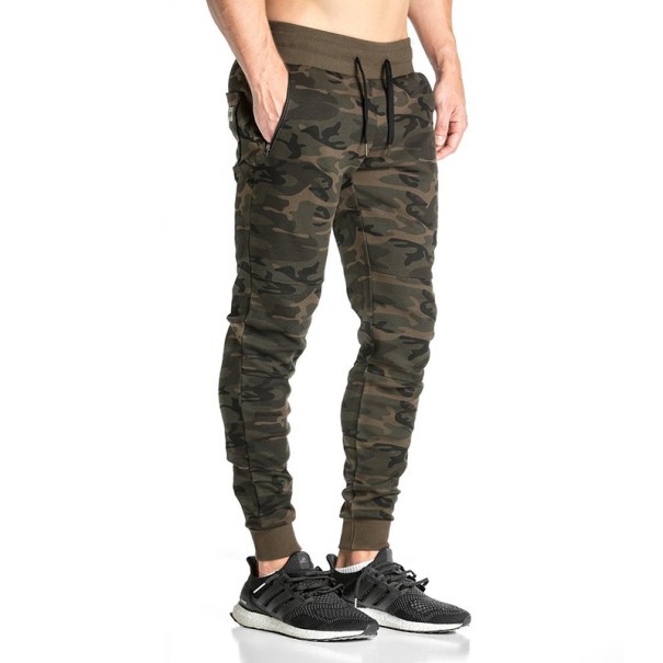 Spodnie męskie joggery ze wzorem wojskowym M