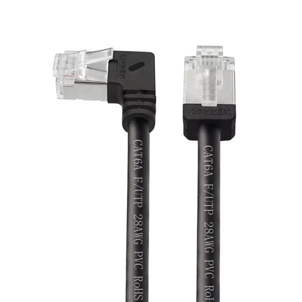 Spolehlivý Cat6a ethernetový patch kabel RJ45 s levým 90° úhlovým konektorem 30 cm tenké Slim provedení 28AWG černý pro síťová zařízení 1