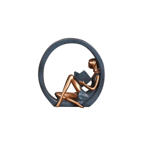Statuetta decorativa di ragazza 2