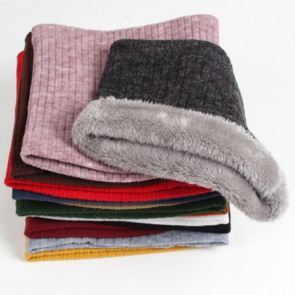 Stickad vinterscarf