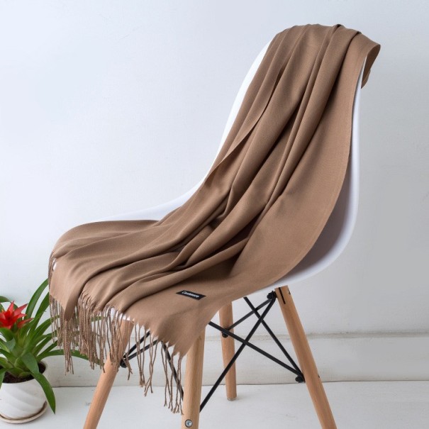 Stilfuldt unisex kashmirtørklæde J3539 khaki