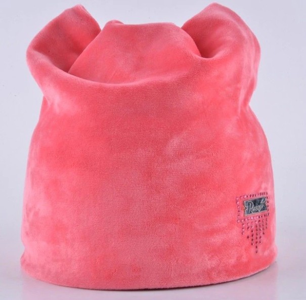 Stílusos női sapka J3077 rózsaszín