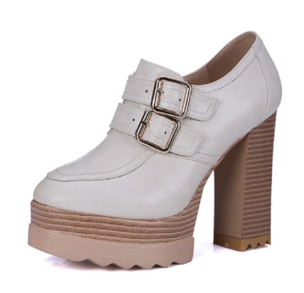 Stilvolle Damenstiefeletten mit Absatz J2410 weiß 40