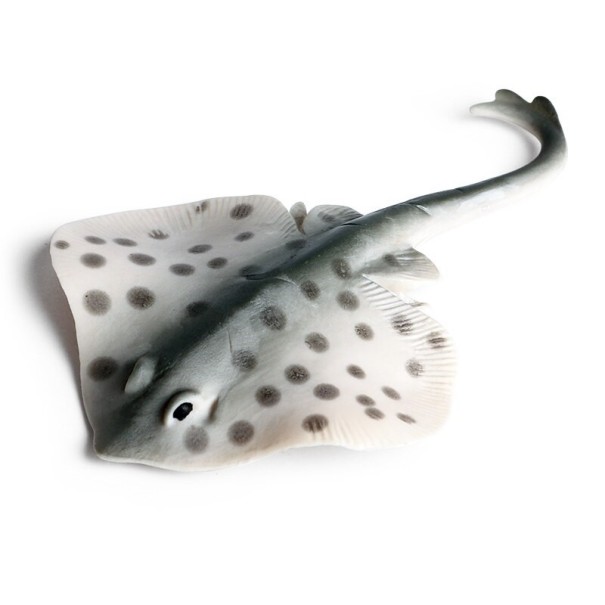 Stingray Figure white