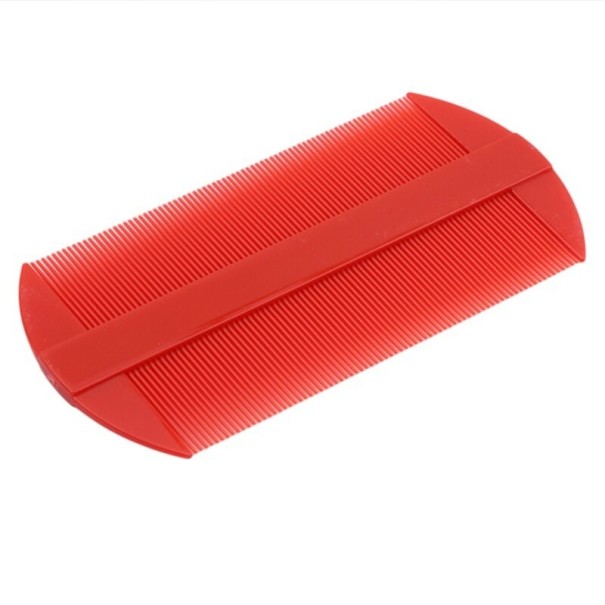 Stoffige kam rood