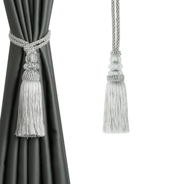 Střapcový držák na záclony dekorativní úvaz 58 cm polyester textilní šňůra pro stažení závěsů a záclon v interiéru stříbrná