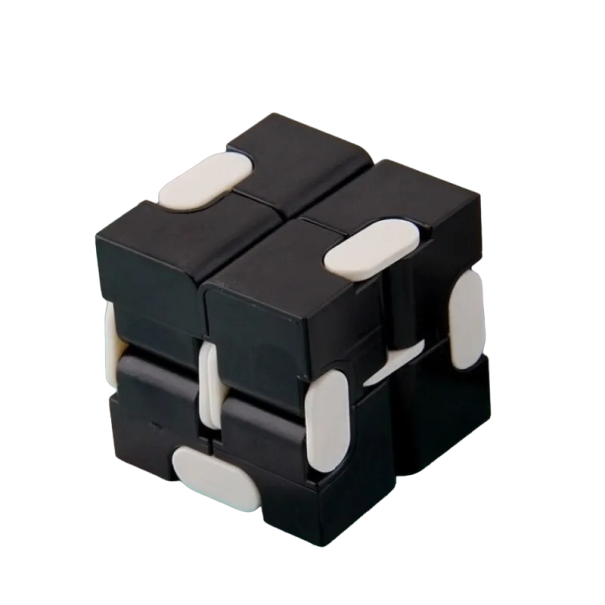 Stressiä lievittävä kääntyvä kuutio 4 x 4 cm 1