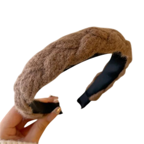 Strikket hårbånd med bredt fletmønster Universel størrelse Blødt vinterhårbånd Elegant varmt hårtilbehør brun