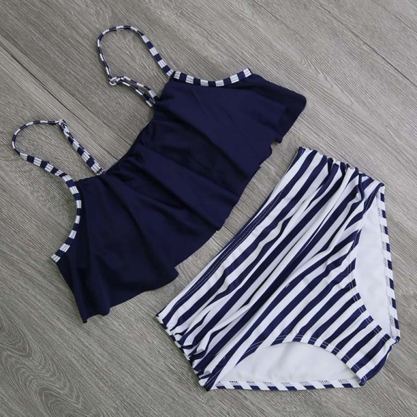Stylischer Damenbikini mit Rüschen J3444 L 8