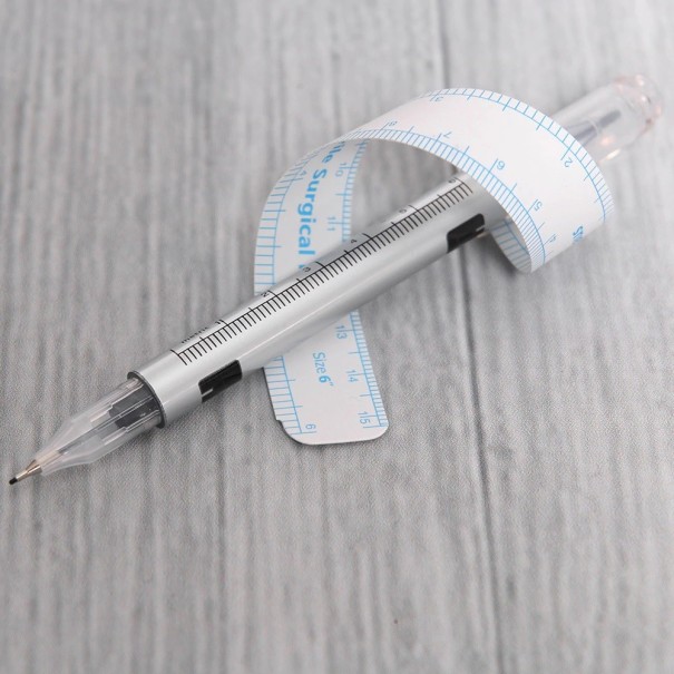 Stylo pour sourcils avec règle précise 1