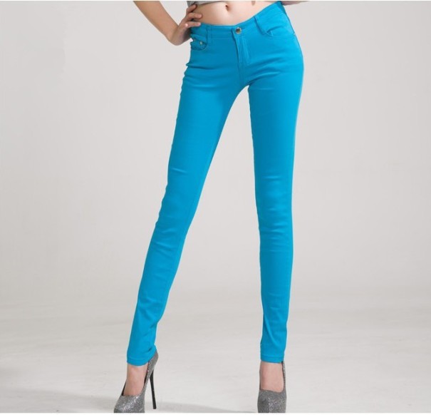 Stylowe jeansy damskie - Light Blue 27