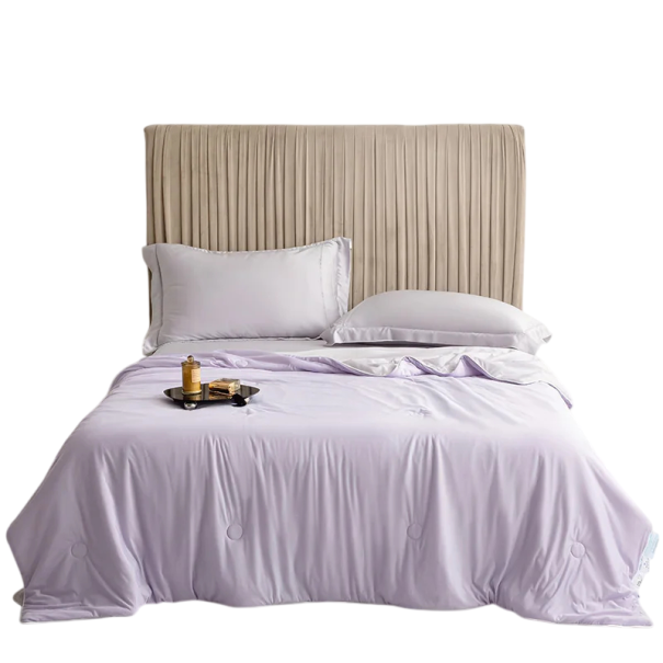 Summer Cooling Blanket 150 x 200 cm Reversible Two-Colour Blanket 100% Polyester Lightweight Summer Sleeping Blanket purple