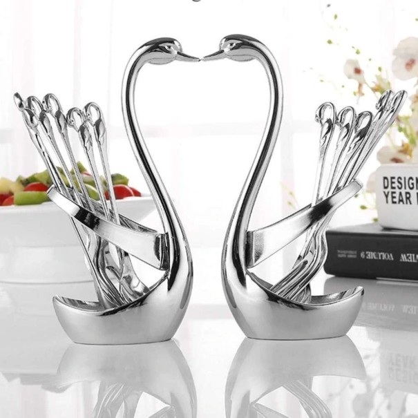 Swan-Shaped Cutlery Holder 1