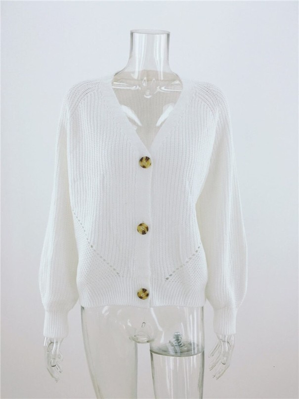 Sweater feminino solto com botões branco L
