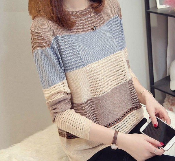 Sweater riscado feminino G385 castanho