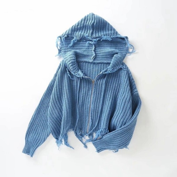 Sweter damski z rozdarciem niebieski