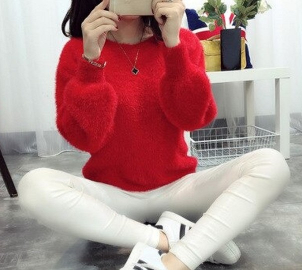 Sweter włochaty damski G409 czerwony