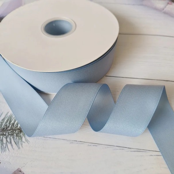 Színes dekorációs szalag 2,5 x 450 cm Sokoldalú díszítő szalag ajándékokhoz, dekorációkhoz, rendezéshez és kreatív alkotáshoz praktikus tekercsben kék