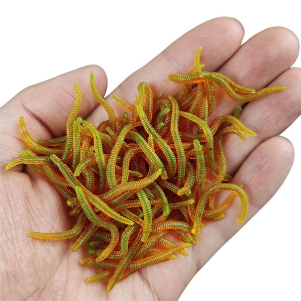Sztuczne robaki 3,5 cm 100 szt 3
