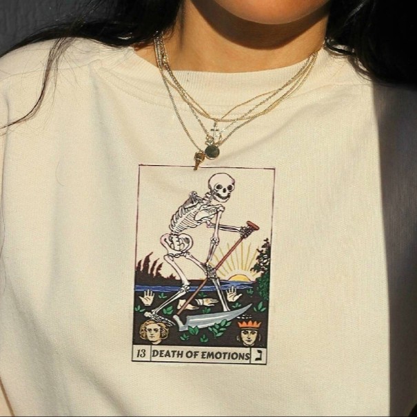 T-shirt dam med skeletttryck