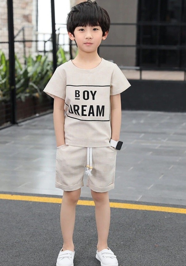 T-Shirt und Shorts für Jungen L1607 beige 3