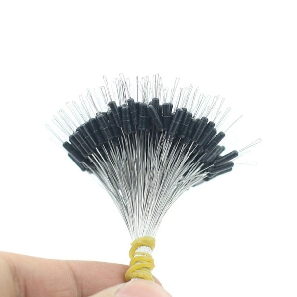 Tapones de pesca talla L 300 uds P3461 negro