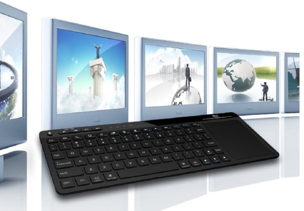 Tastatur med touchpad 1